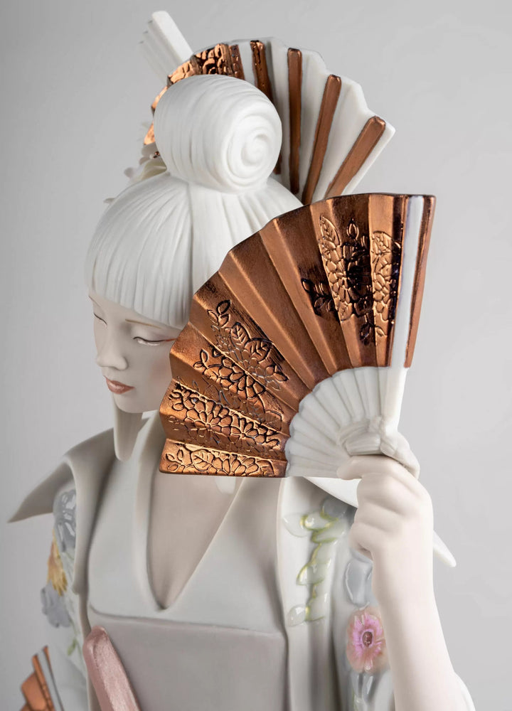 010 - 09555 - LLADRO® - 'JAPANESE DANCER - 57 x 23 x 18 cm' 2022 01009555