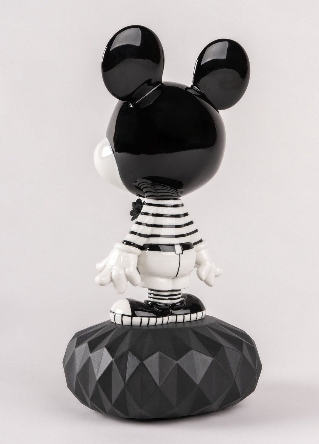 LLADRO® - 'Mickey in black and white Sculpture - 31cm' 01009601-010-09601