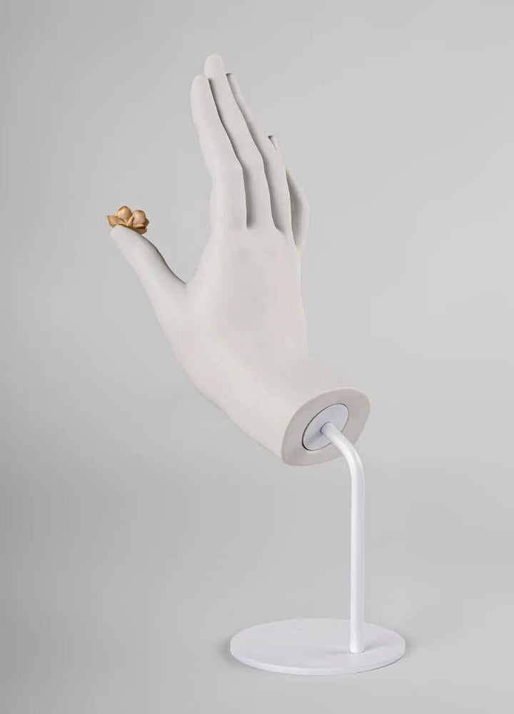 010 - 09722 - LLADRO® Protection Mudra Sculpture - Height 42cm 01009722