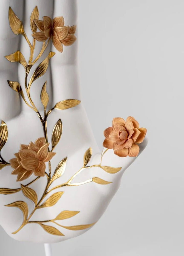 010 - 09722 - LLADRO® Protection Mudra Sculpture - Height 42cm 01009722