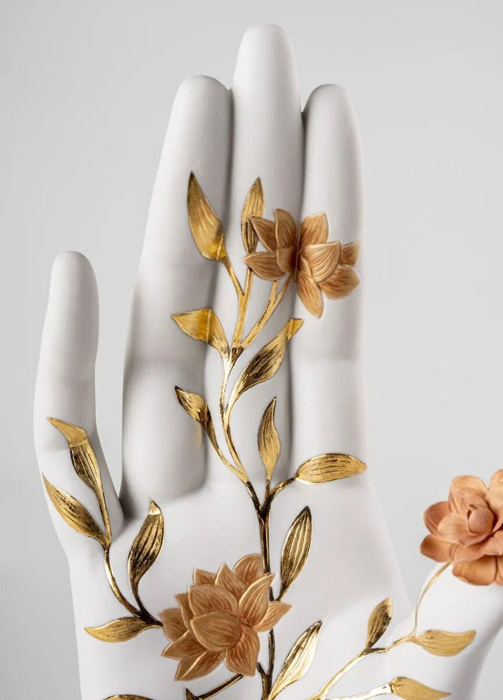 010 - 09722 - LLADRO® Protection Mudra Sculpture - Height 42cm 01009722