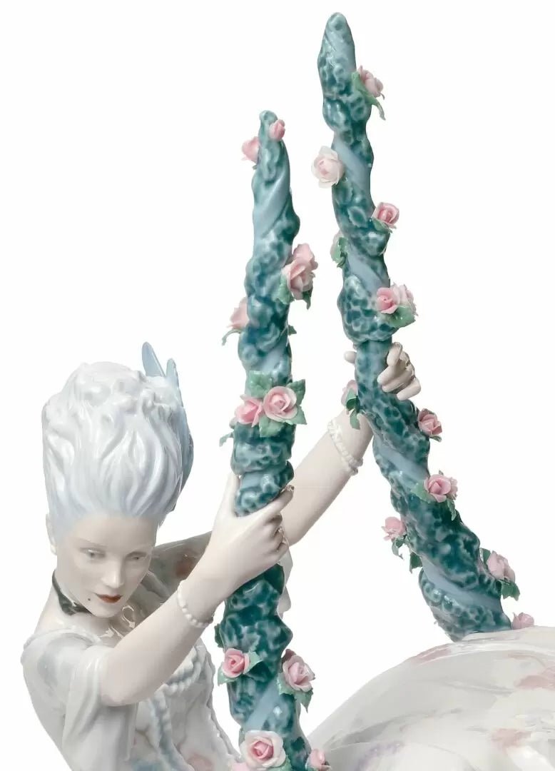 LLADRO® - 'Rokoko Dame auf Schaukel Figur - Rococo Lady on Swing Figurine' 01008424-010-08424