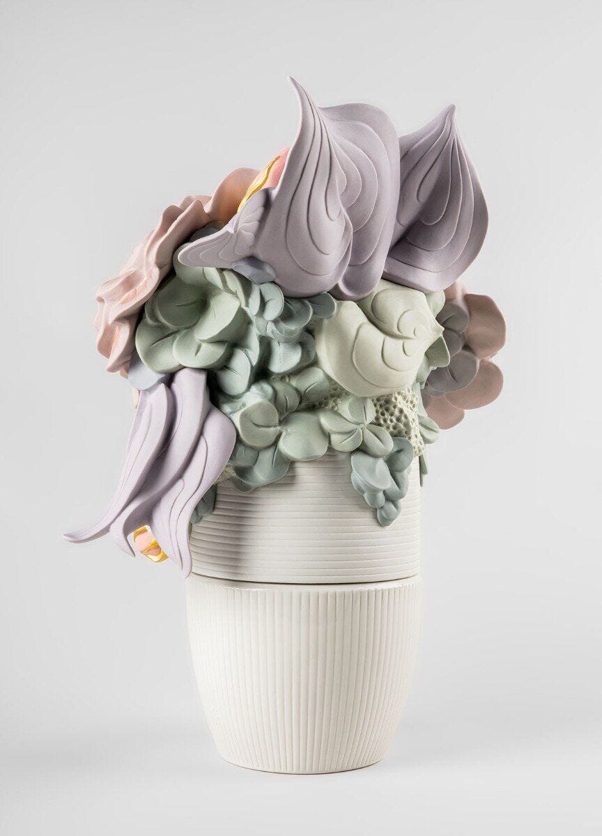 LLADRO® Vase mit Blumen - Vase with Flowers pink 44x33x30cm 01009696 2023-010-09696