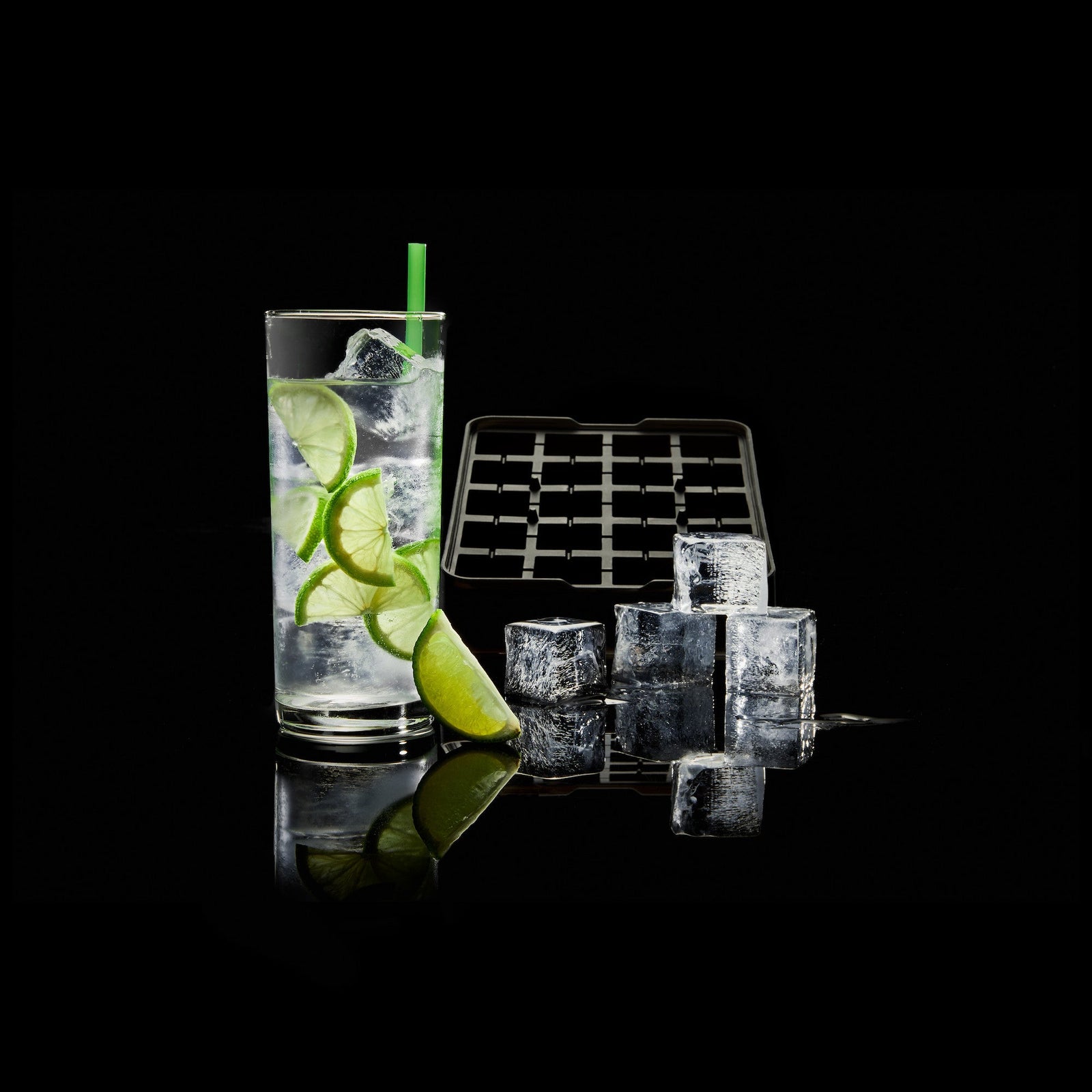 L00240705 - LURCH ICE FORMER Würfel 3cm schwarz transparent Eiswürfelform mit Deckel