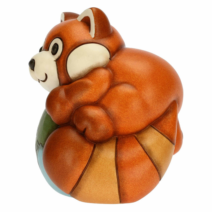 THUN 'Roter Panda Otto Dreamer mit Weltkugel aus Keramik' 2023-F3195H90